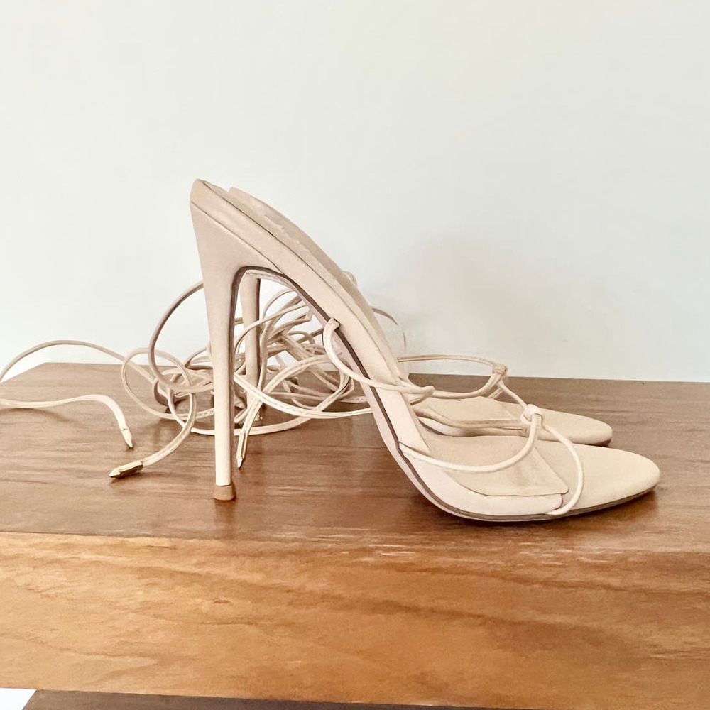 Femme Vegan Leather Wrap Ankle Strap Stiletto Sandal Beige Women's Size 38 / 7.5